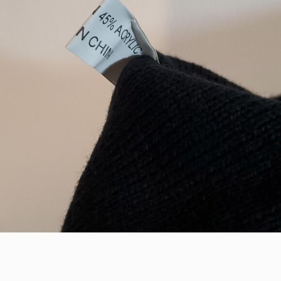 Men's Black Beanie Hat Skull Fire - Picture 3 of 8